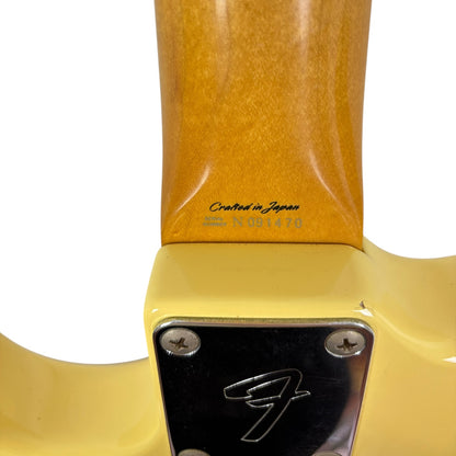 Fender Japan 69 Reissue Mustang 1995-1996 – винтидж бяло
