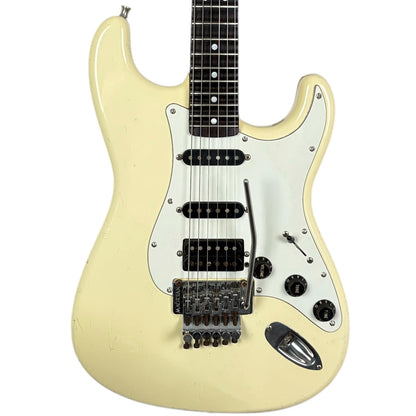 Fender Japan 72 Reissue Stratocaster 1984-1987 - Blanco vintage