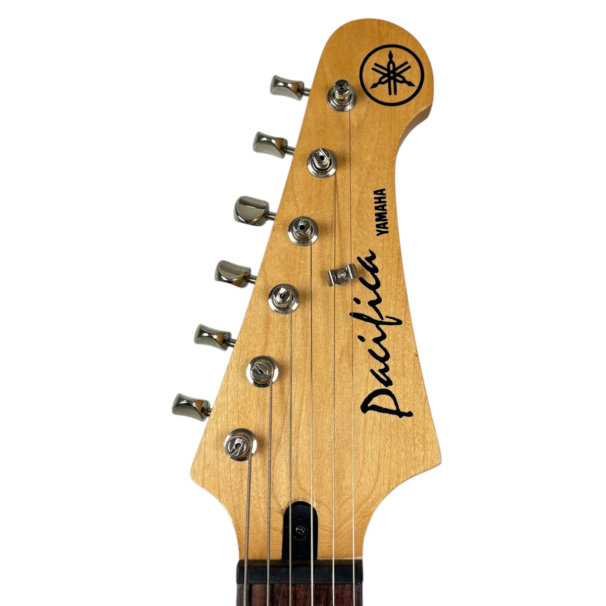 Yamaha Pacifica PAC-012 2017 – tmavě modrá metalíza