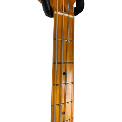 Fender 50s Precision Bass -lakka - musta