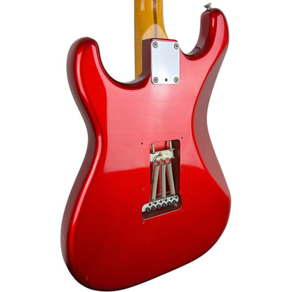 Fender Japan Stratocaster 1984-1987 - rojo manzana acaramelada