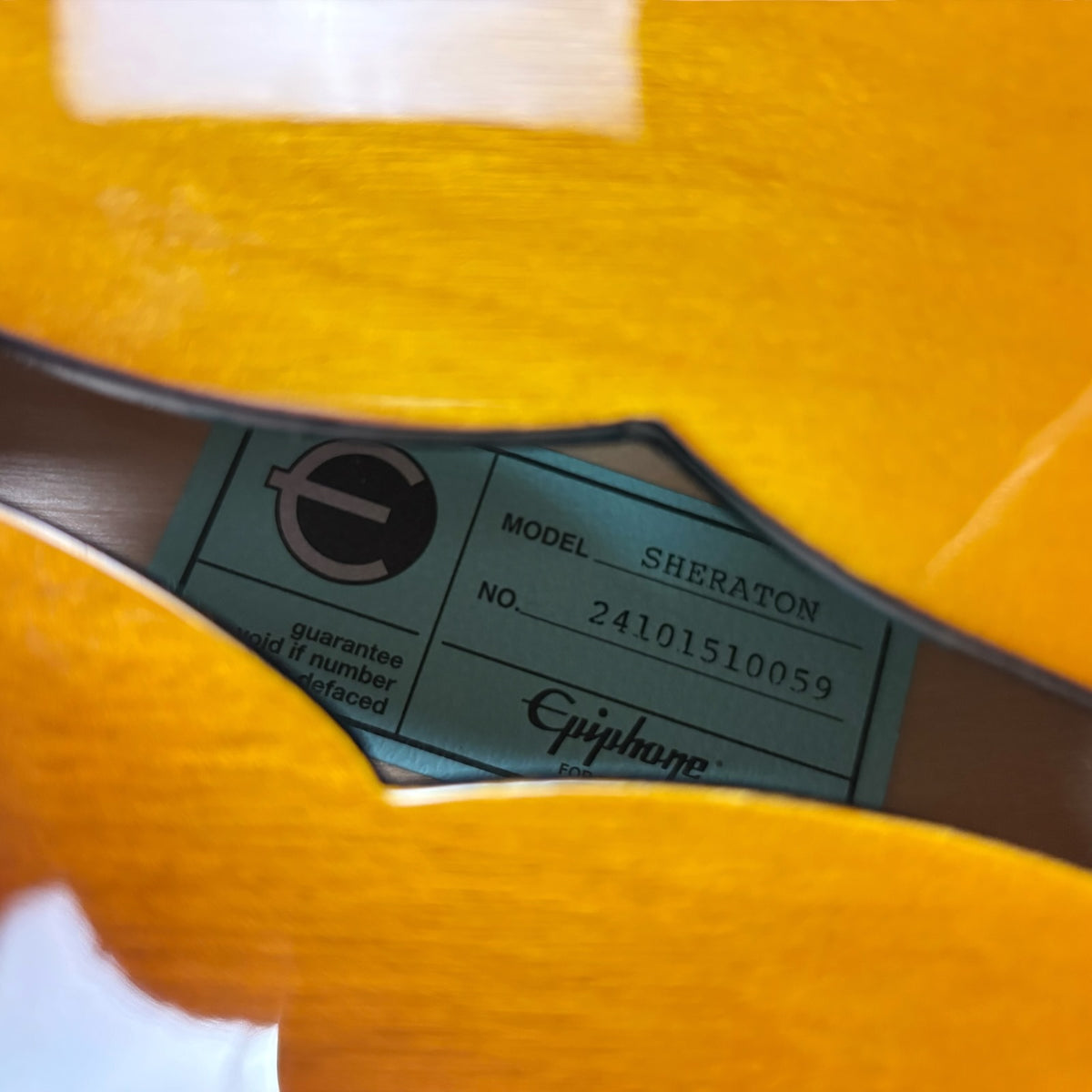Epiphone Sheraton 2024 - Güneş patlaması