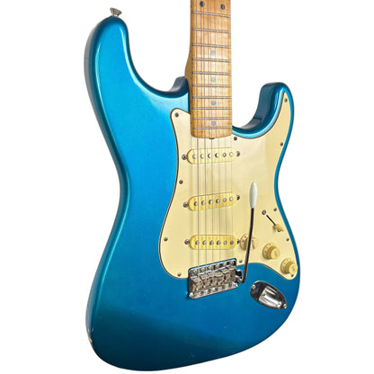 Fender Japan ST-43J Stratocaster 1993-1994 - Lake Placid Blue