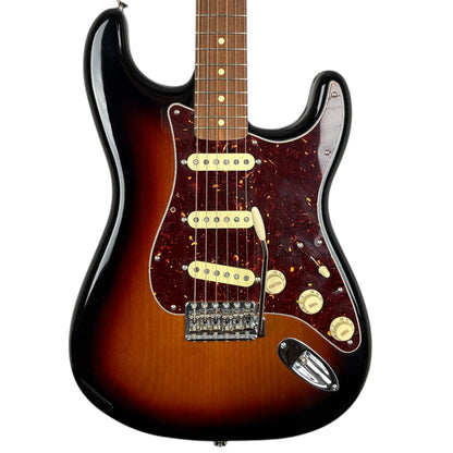 Fender Vintera 60s Stratocaster 2022 - solburst