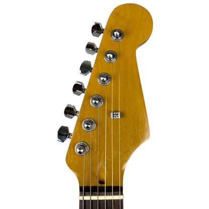 Raskaasti kulunut Relic Stratocaster - Fiesta-punainen