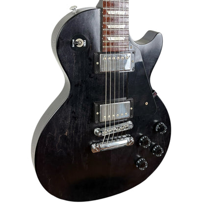 Gibson Les Paul Studio Faded 2016 – saténově ebenová